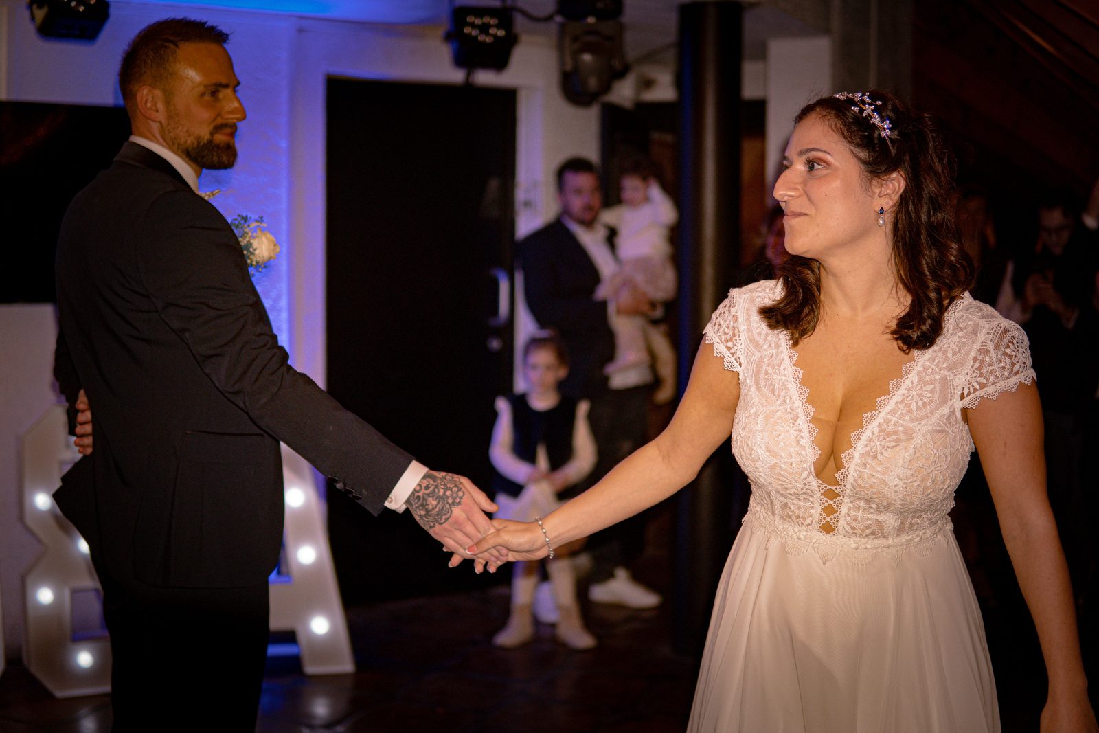Moment du mariage de Dalya et Anthony au Domaine de la Roche Couloir à Chevreuse — photographie 58