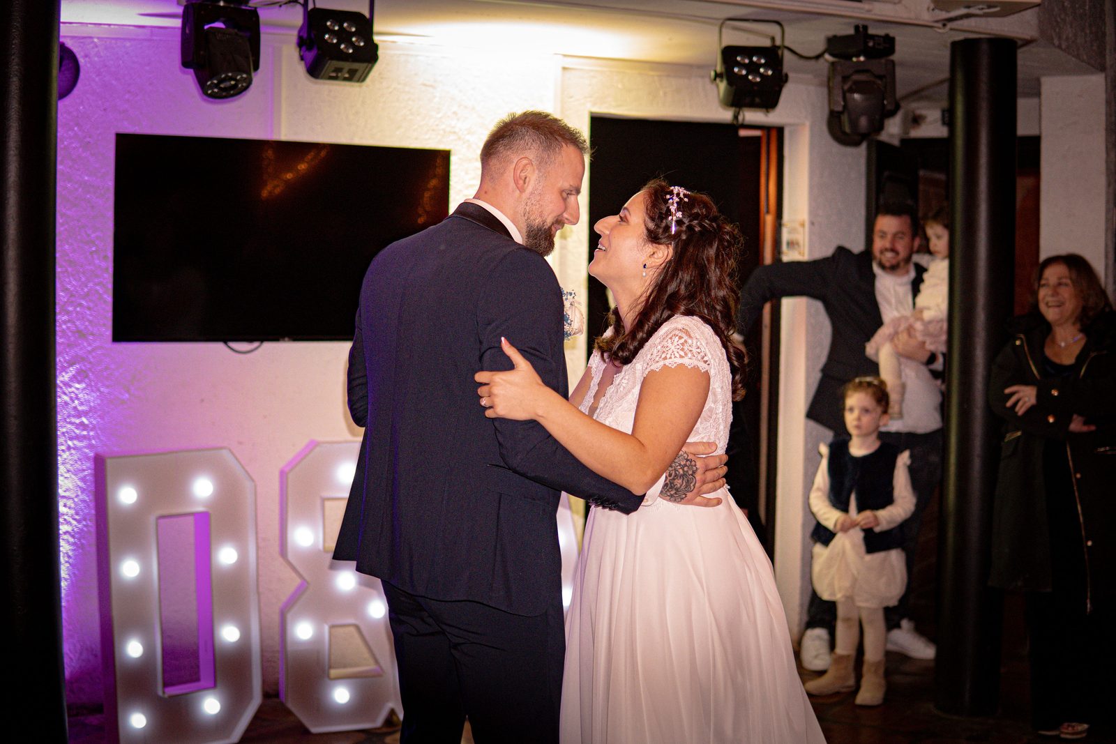 Moment du mariage de Dalya et Anthony au Domaine de la Roche Couloir à Chevreuse — photographie 63